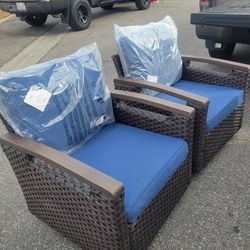 Brand New Outdoor Wicker Patio Chairs Set (2) Blue Cushions