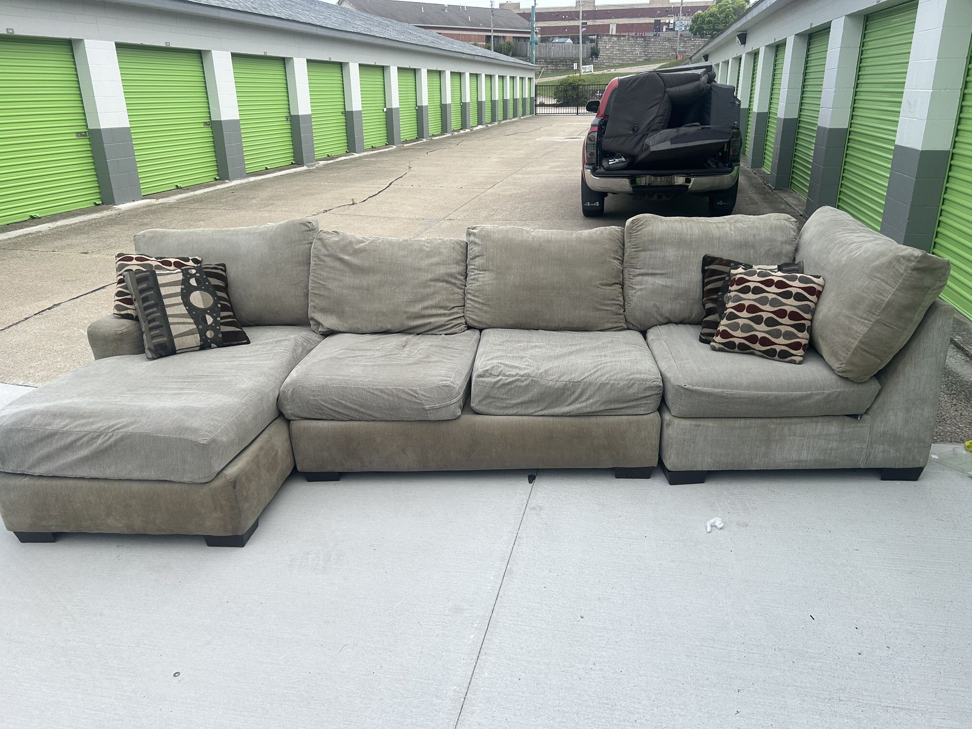 Tan Sectional