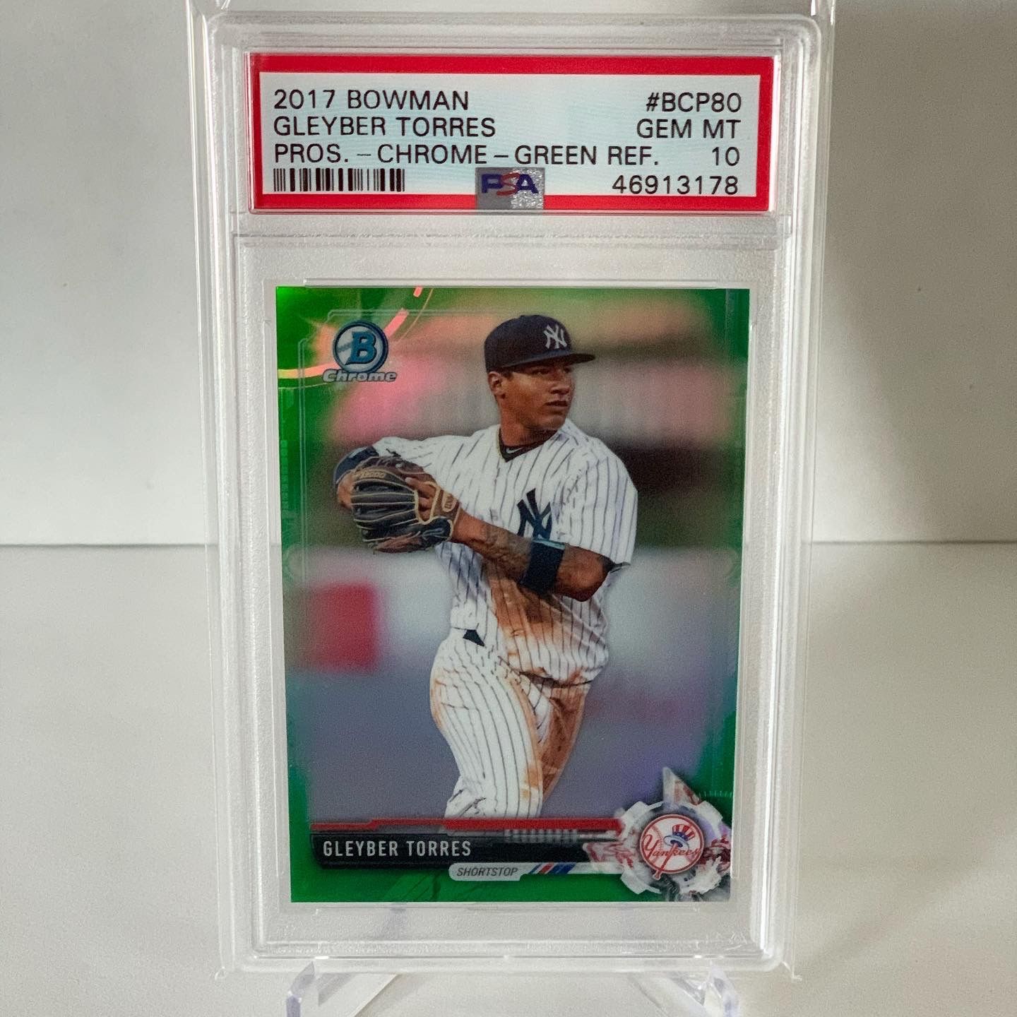 2017 Bowman Gleyber Torres Pros- Chrome Green Refractor /99 PSA10
