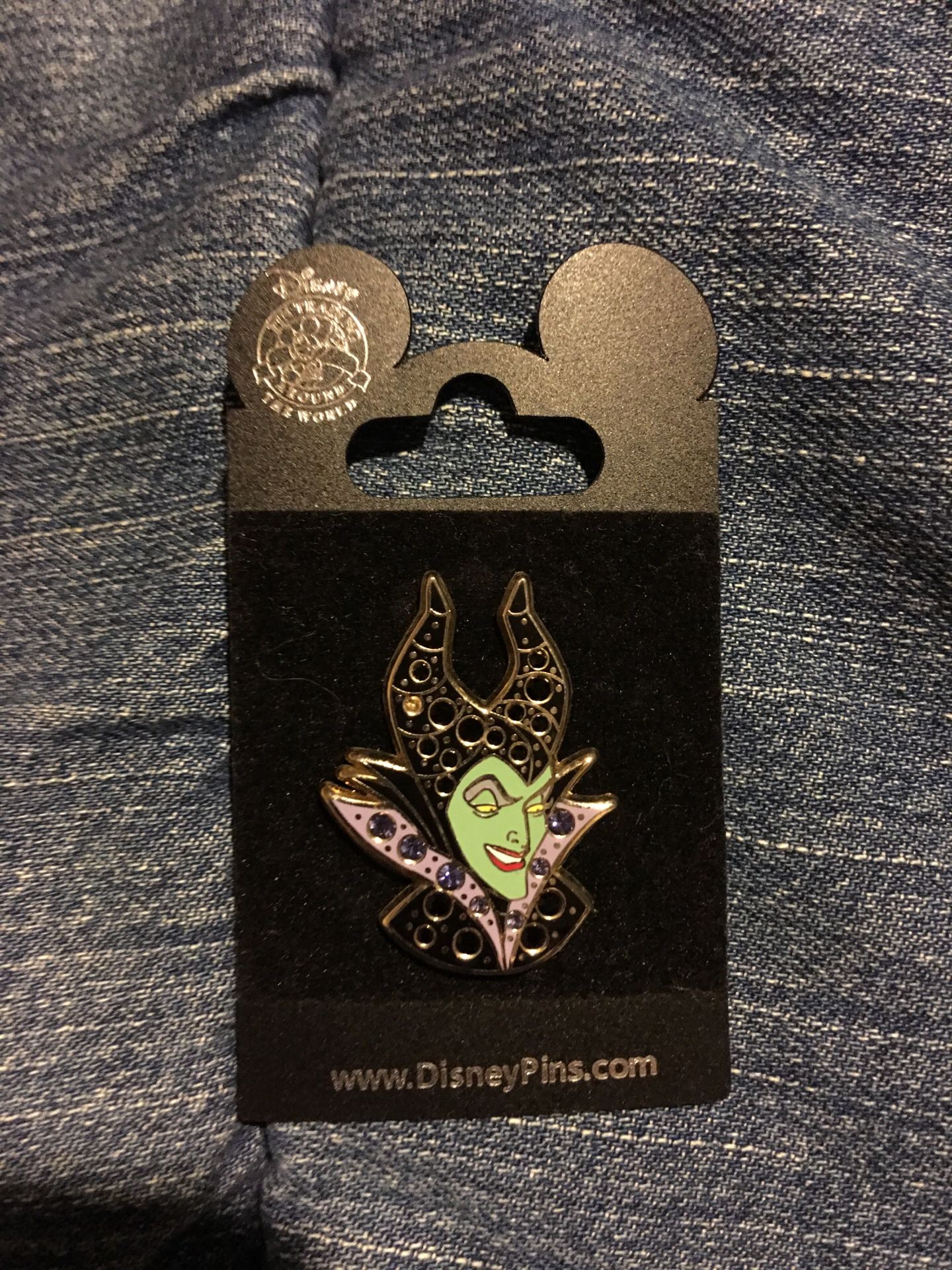 Disney Pins Maleficent