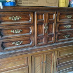 Real Wood Dresser, Nice Condition