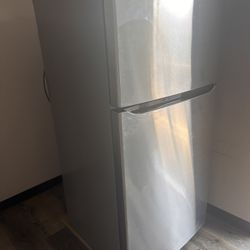 LG Refrigerator 
