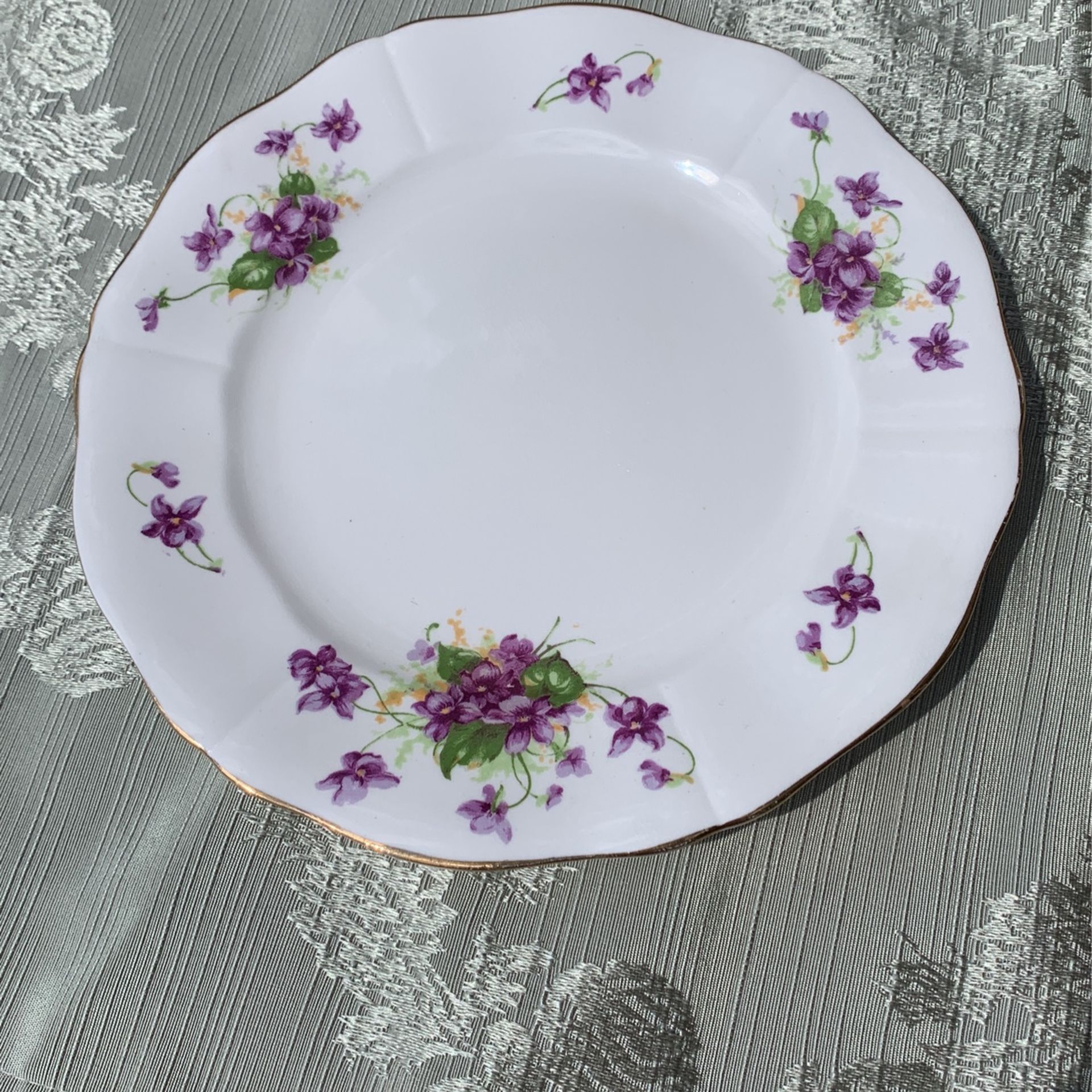 Antique Wall Deco Violet Flower Plate