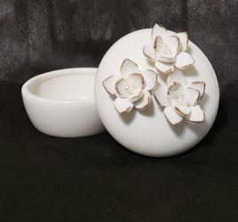 Vintage Small Floral Ceramic Jewelry Box 