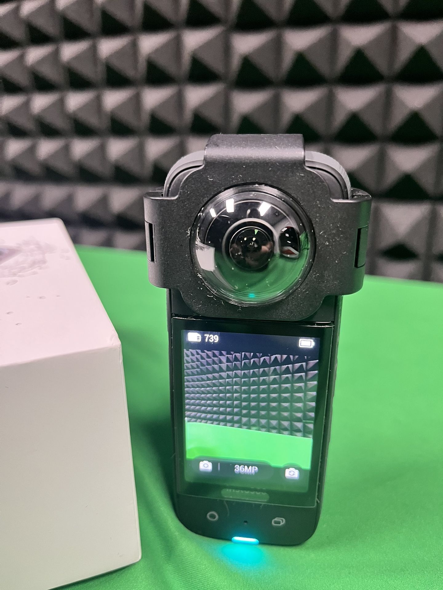 Instra 360 x3 más accesorios