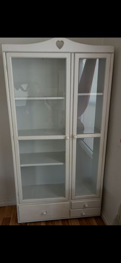 Display Cabinet