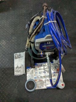 Graco Magnum X5 airless paint sprayer