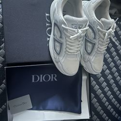 Dior B30
