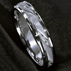 Woman Size 8 Stainless Steel Band