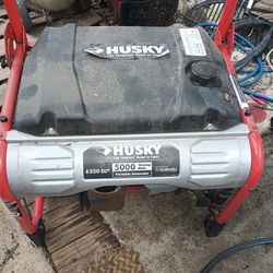 Husky 5,000 Running Watts Generator 