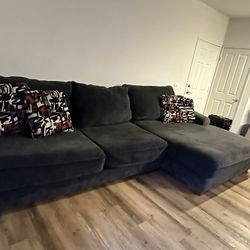 Couch With Chaise