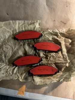 New 2015-2020 Ecoboost Brembro Front Brake Pads