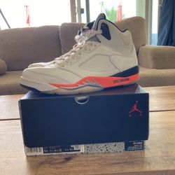 Jordan 5 - Shattered backboard