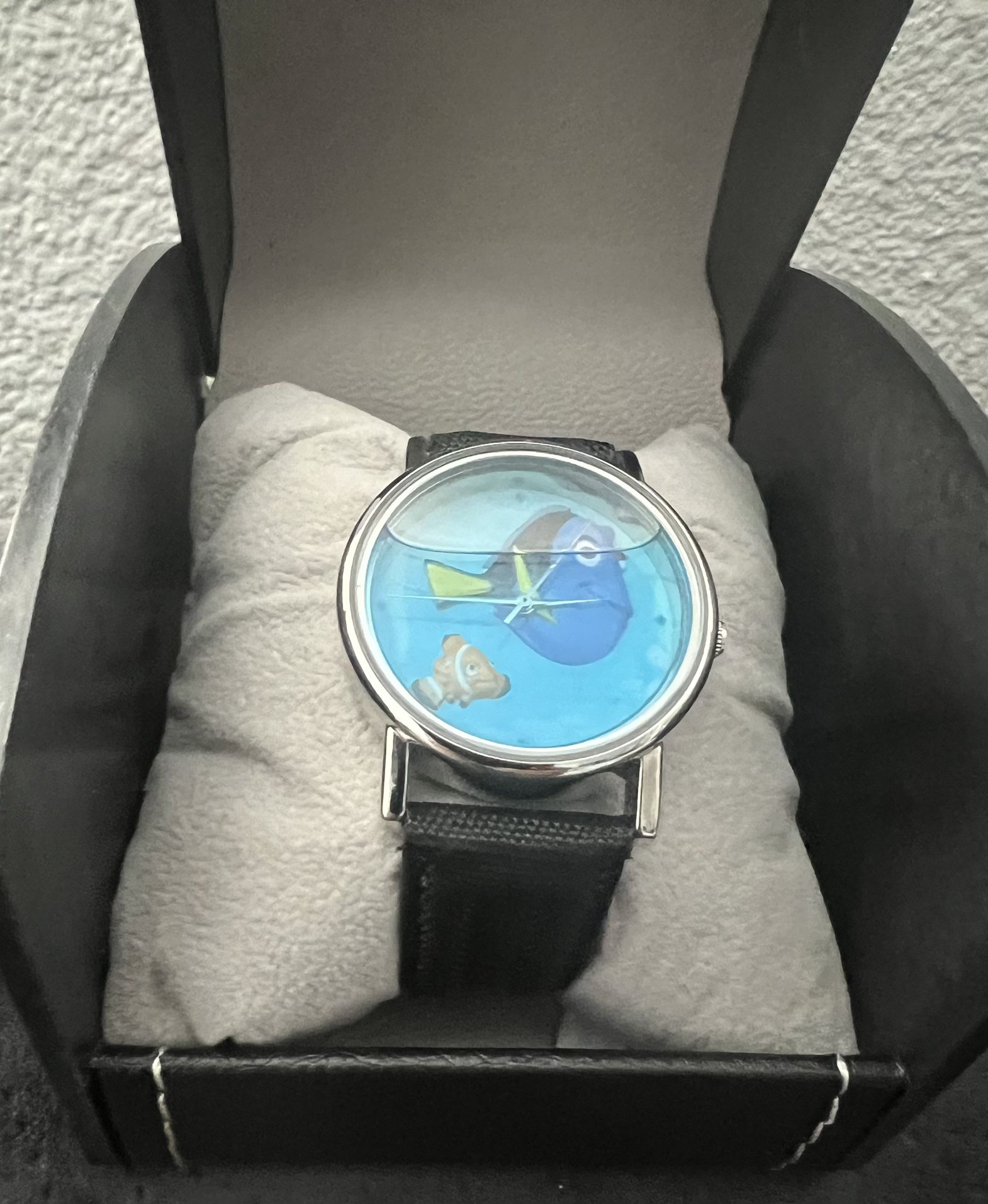 Nemo Dory Watch Disney Pixar Cast Exclusive Lmt. Ed. 250 Wristwatch