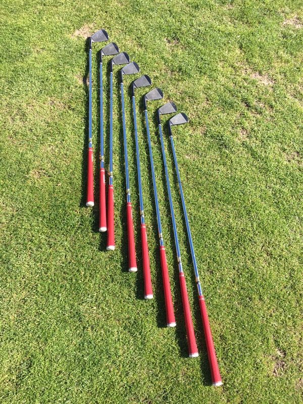Clevleand golf clubs CG16 irons