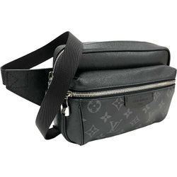 Louis Vuitton Bum Bag Taiga Lama Body Bag