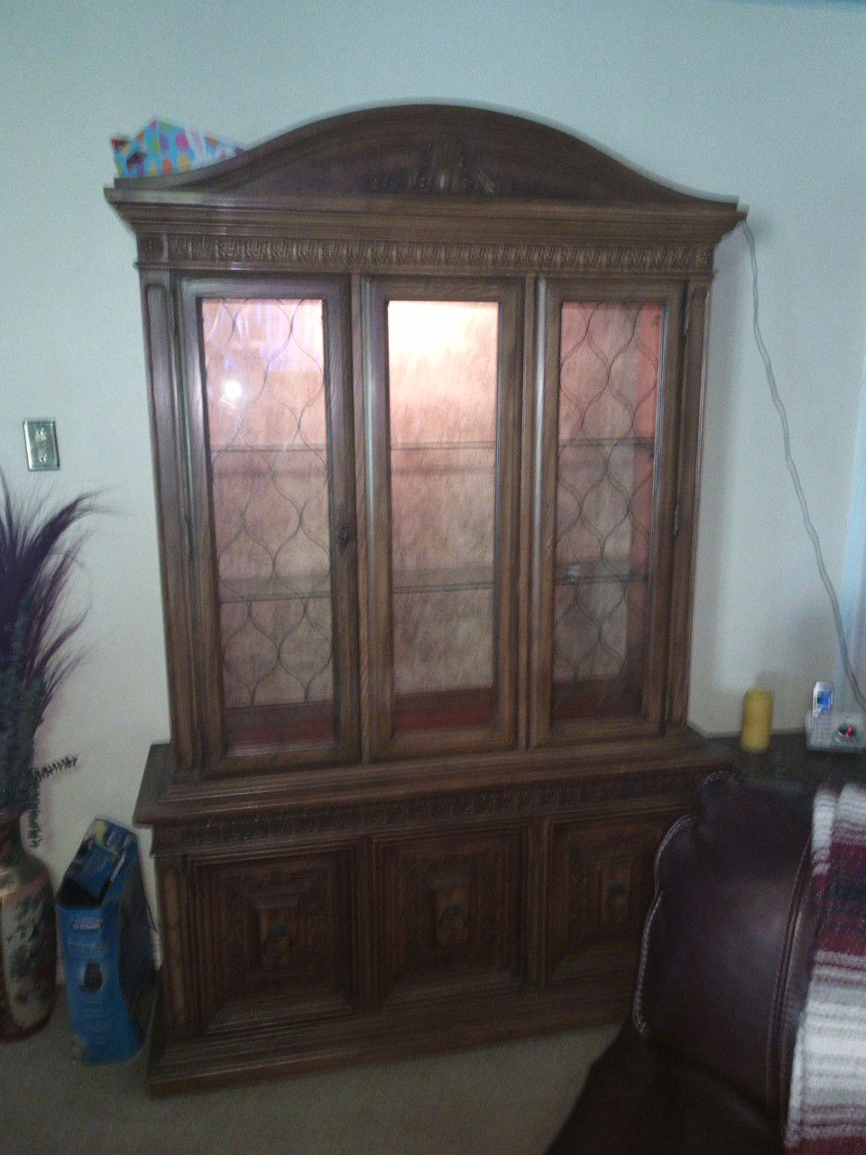 Duncan Phyfe China cabinet