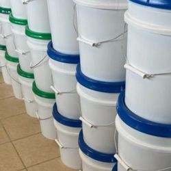 5 Gallons Buckets Instock 