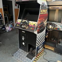 Arcade Driving Machine 