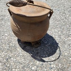 House Of Webster Country Charm Electric Cast Iron Bean Pot, Model B47 Antique Classic Vintage