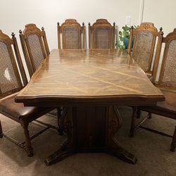 Antique Dining Set With 6 Chairs