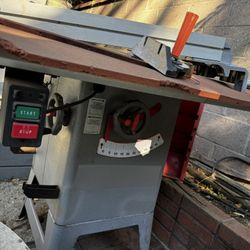 Craftsman Table Saw 