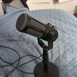 FIFINE Podcast Microphone , USB/XLR Vocal Dynamic Microphone for Streaming, Recording, Broadcast, Headphone Monitoring-AmpliTank TANK6
