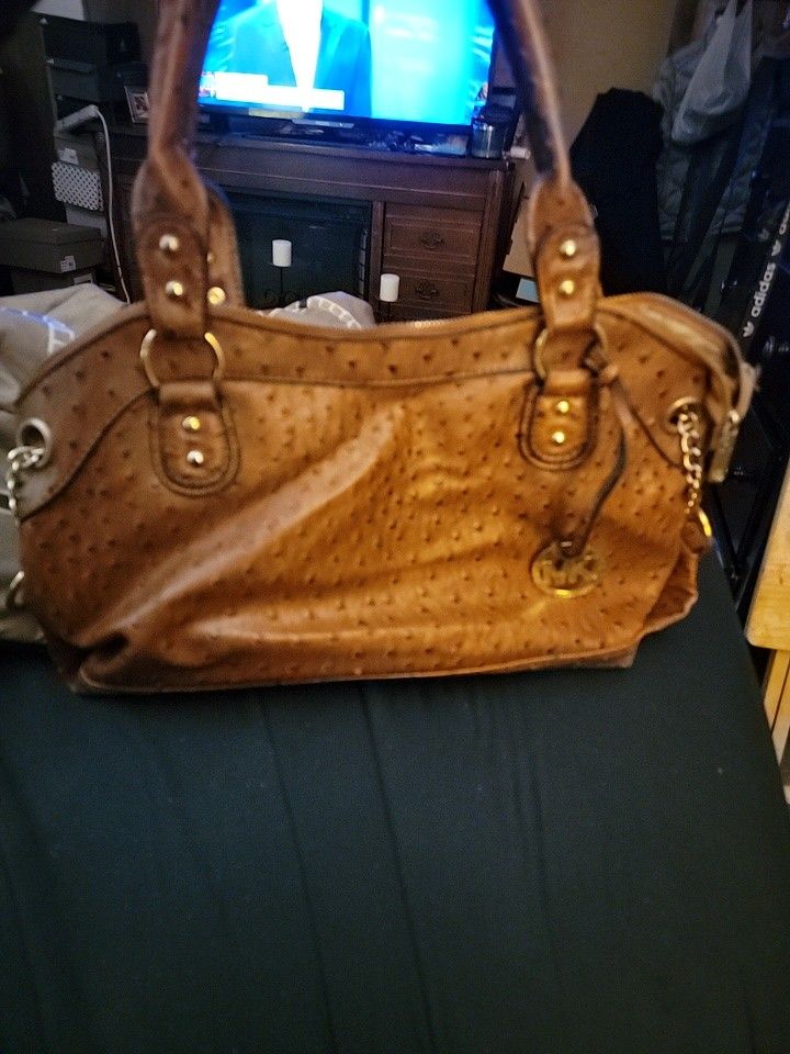 Vintage Michael Kors Bag In Great Condition Only Zipper Doesn't Work