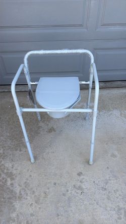 Drive Medical Folding Bedside Commode Chair