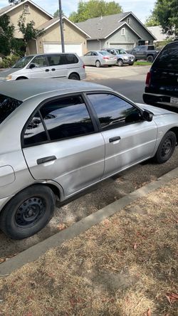 1999 Mitsubishi Mirage