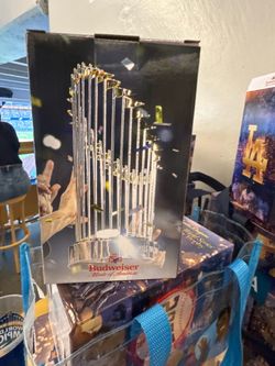 Dodgers trophy 2026