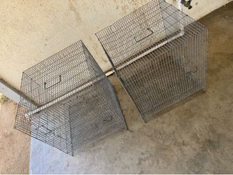 2 pet cages 30$ each