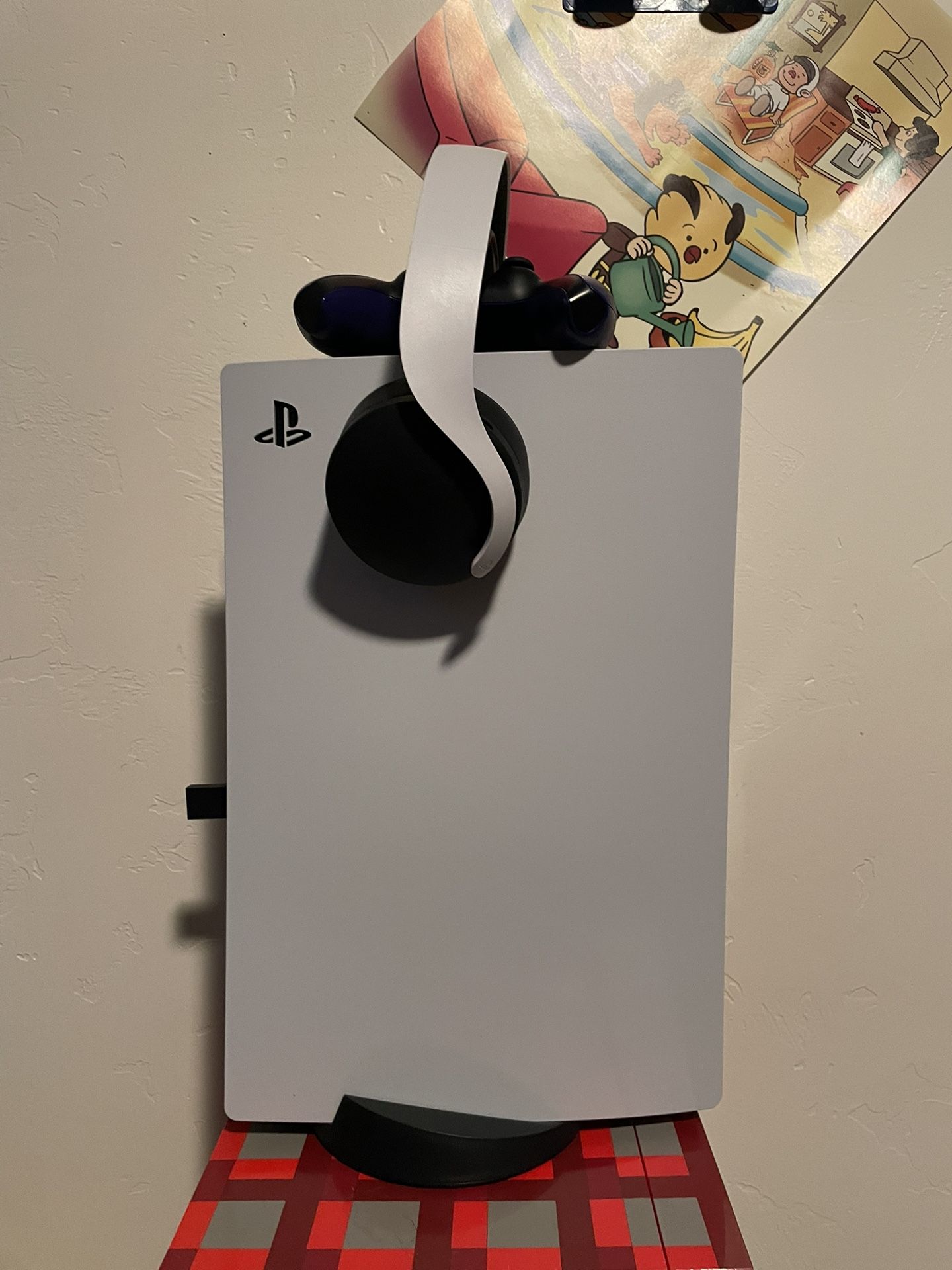 PS5 Disc Ver. (Barely Used) With Pulse 3d Headset And Controller