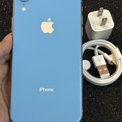 IPhone XR (64gb) Blue UNLOCKED, Excellent Condition 