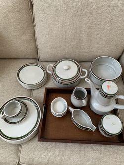 Mexican flare dinner set