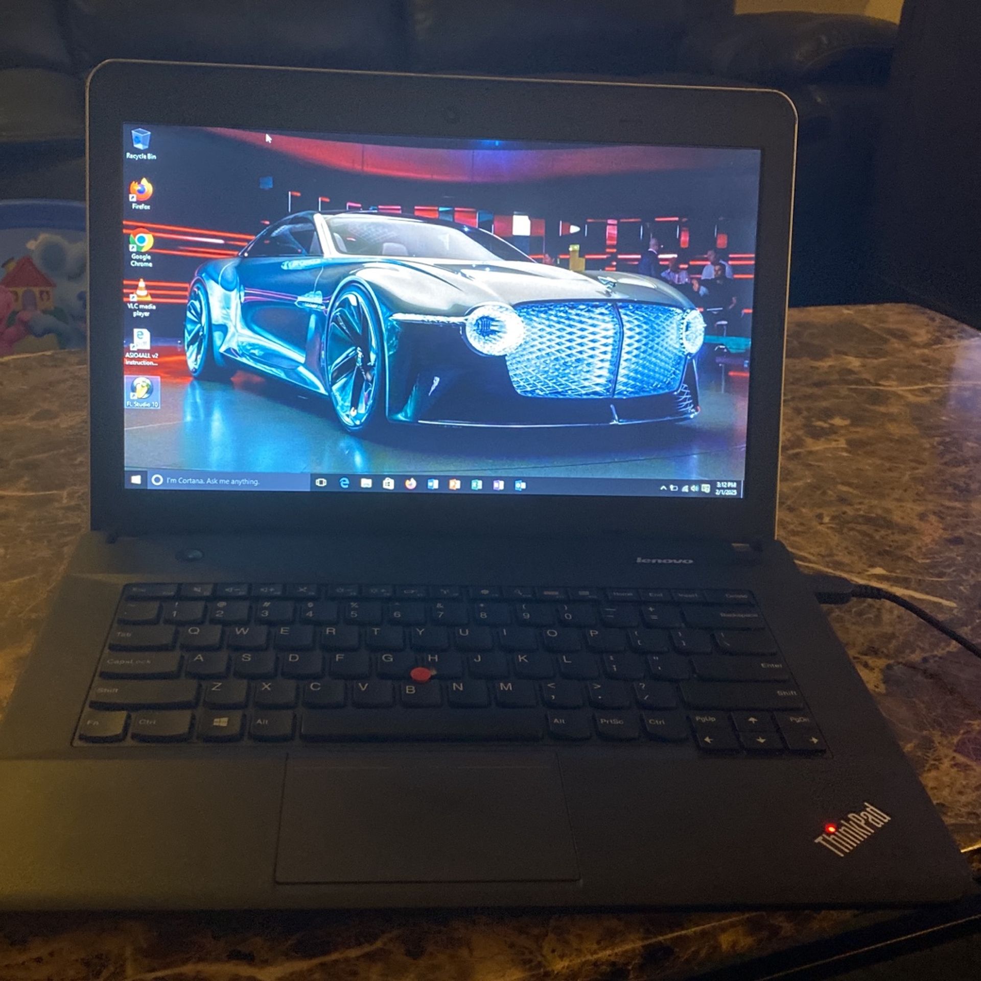 Lenovo Thinkpad E431 6gb Ram 1tb Drive i5