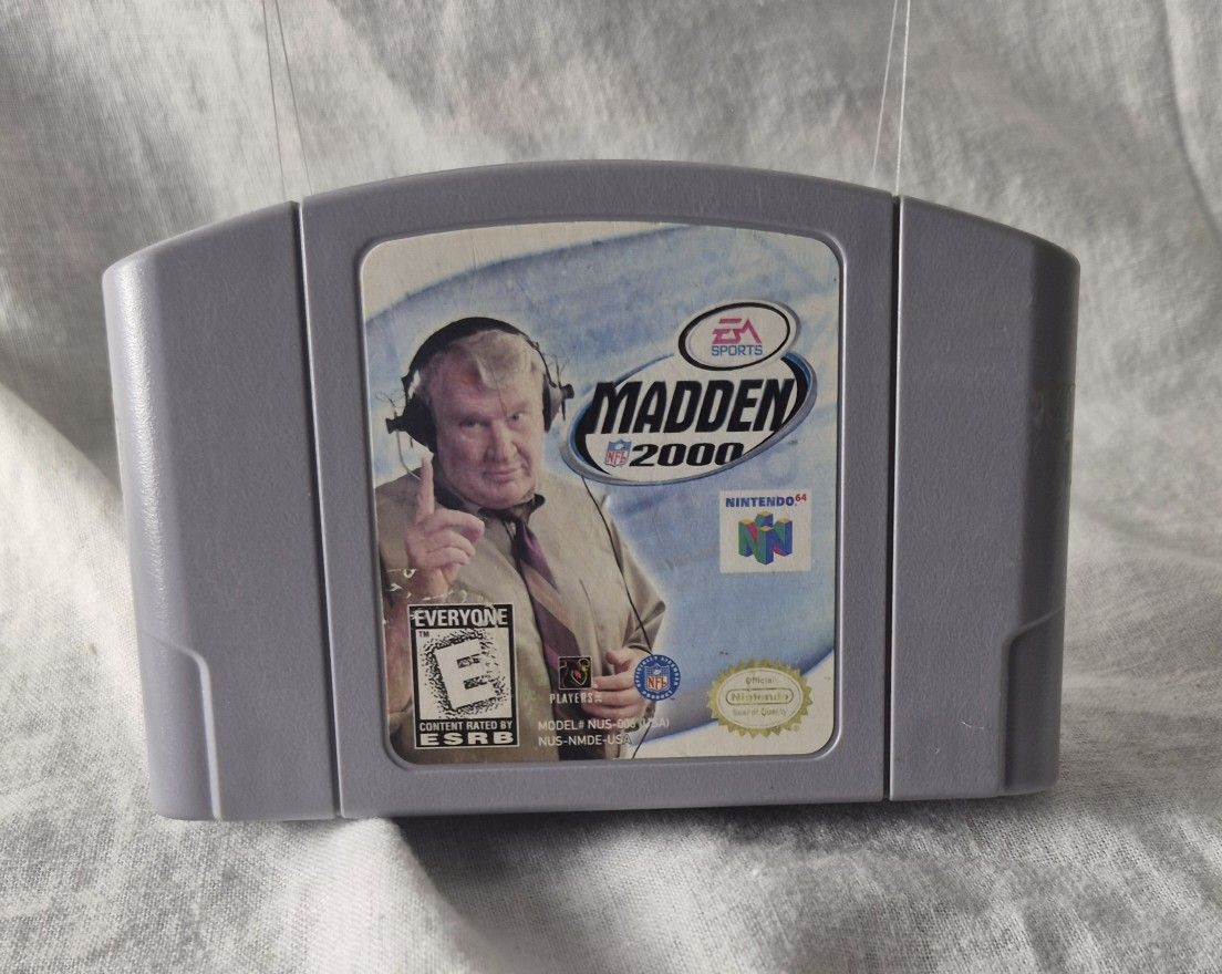 Madden NFL 2000 Nintendo 64 (EA Sports, 2000) Game Cartridge Only