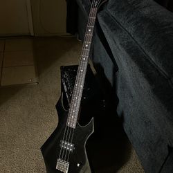 BC Rich Warlock bass 