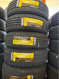 Vendo 225/65/R17 las 4 llantas nuevas instacion y balance gratis ☎️