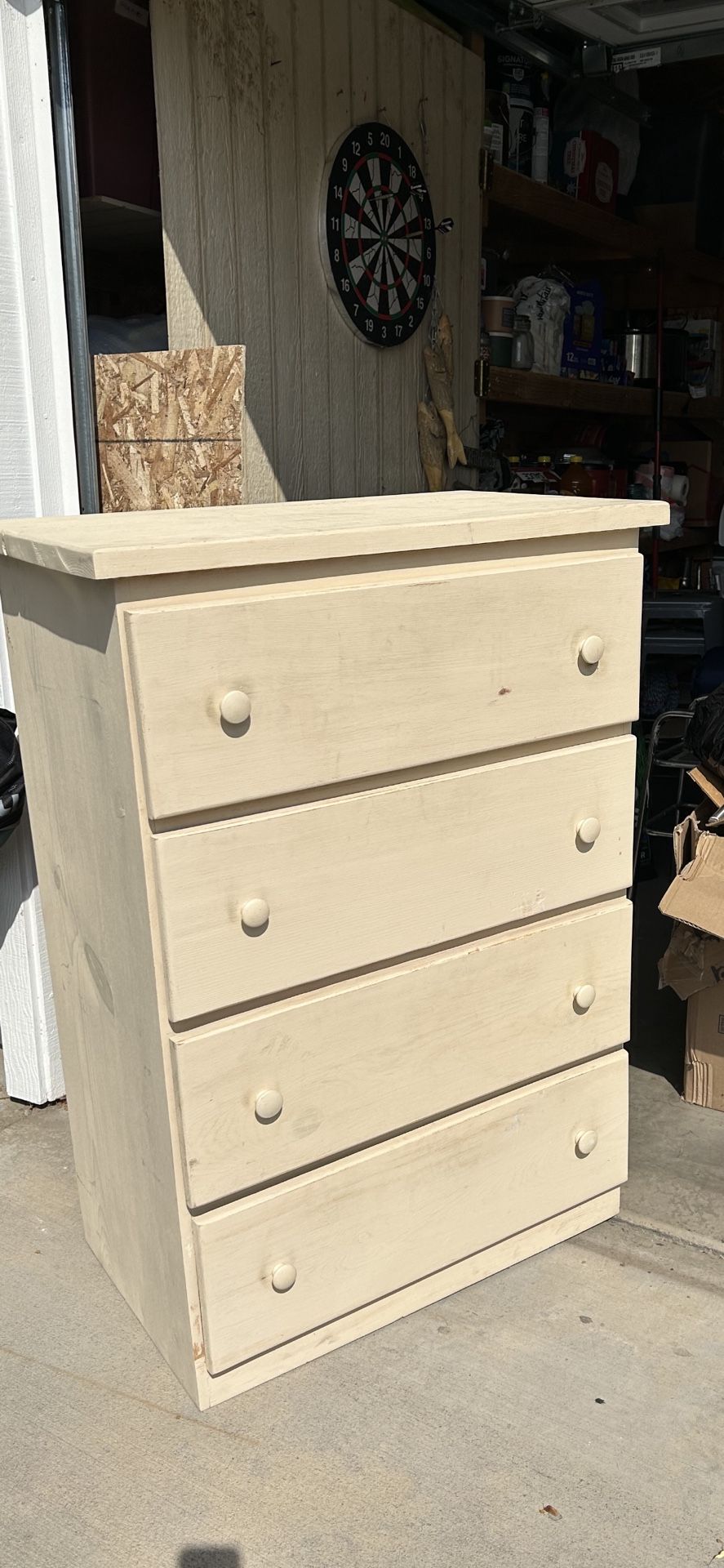 Dresser