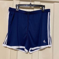 Adidas men’s three strips Shorts size XL