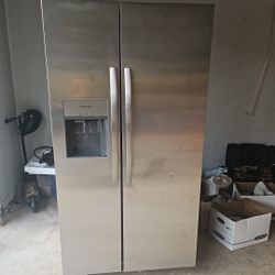 Brand :Washer And Dryer,  Refrigerator 