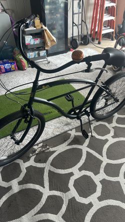 Men’s beach cruiser