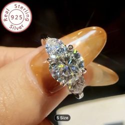 Sparkling S925 Sterling Silver 3ct Moissanite