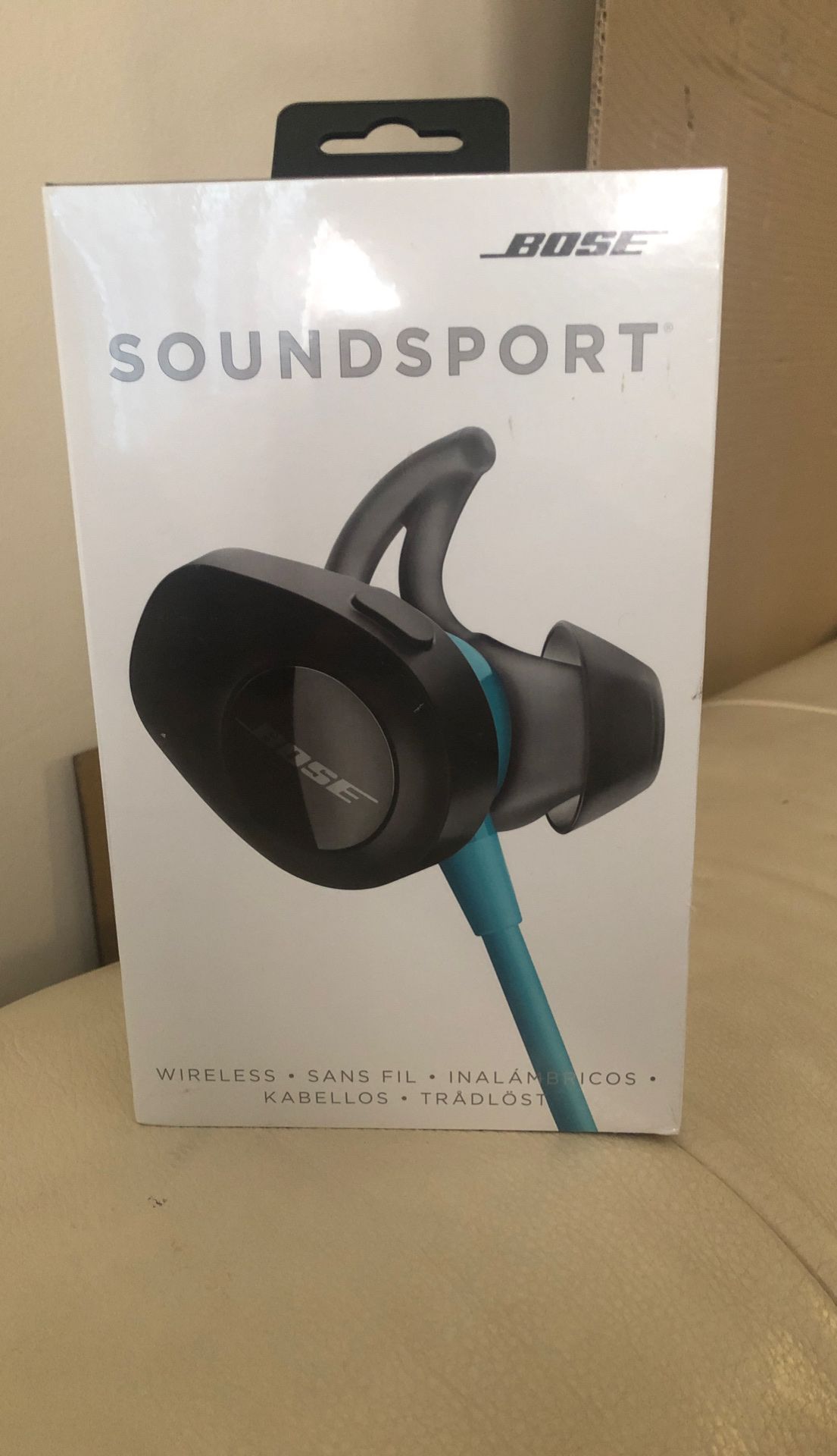 BOSE SOUNDSPORT BLUETOOTH HEADPHONES