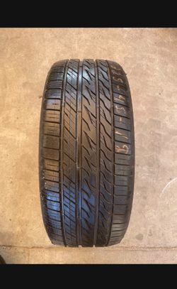 225 45 19 Used Tire Nitto Motivo Brand Excellent Condition 