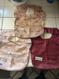 Girl bibs