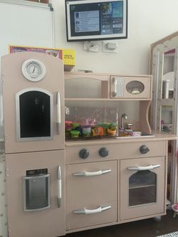 Wooden kitchenette 