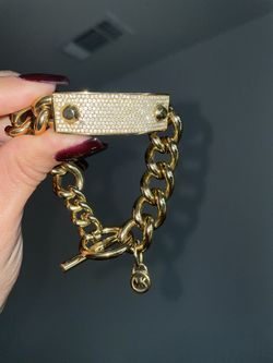 Micheal Kors Bracelet 