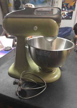Vintage Hobart-Era KitchenAid Stand Mixer - Avocado Green - Includes Bowl & Wire Whip